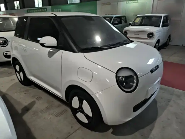 Changan Lumin — Фото автомобиля 3