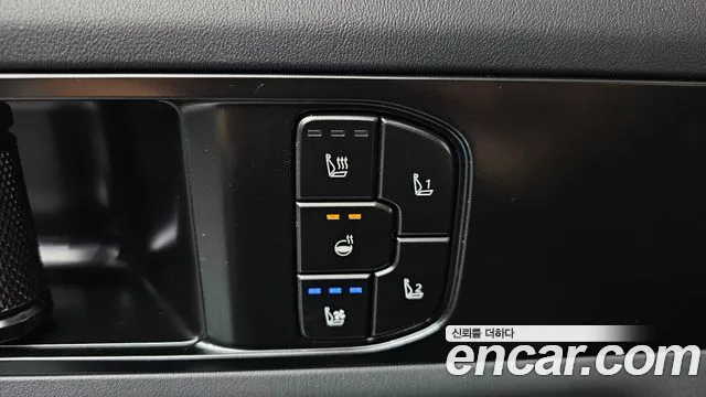 Kia Tasman Tasman 2.5T Бензин 4WD — Фото автомобиля 16