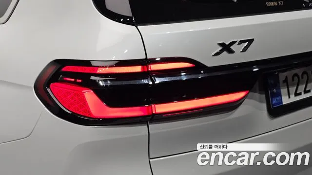 BMW X7 — Фото автомобиля 23