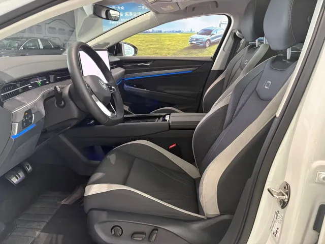 Volkswagen ID.7 Vizzion — Фото автомобиля 8