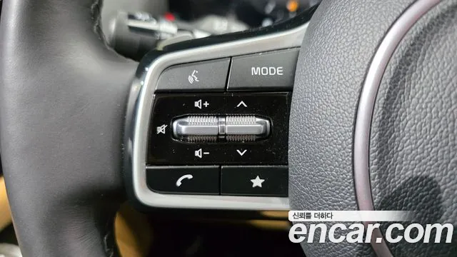 Kia Canival Carnival 4 поколение Дизель 9 мест Signature — Фото автомобиля 30