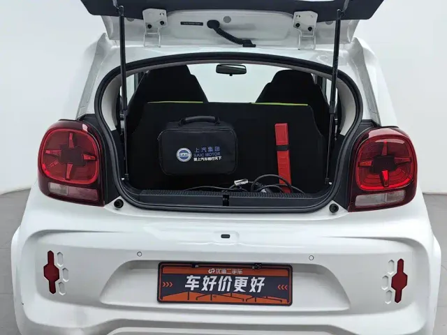 Roewe Clever — Фото автомобиля 16