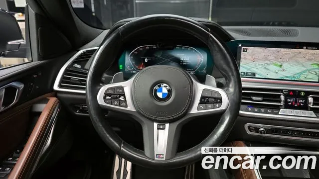 BMW X6 — Фото автомобиля 13