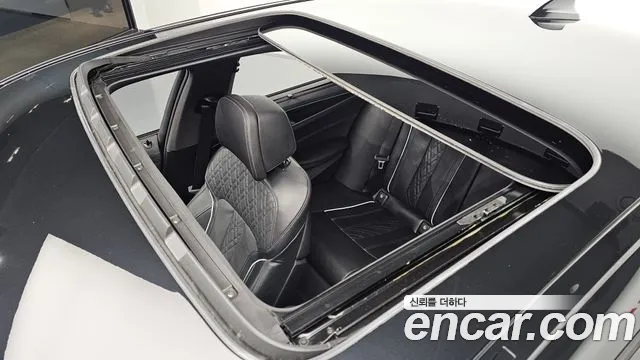BMW 5 Series G30 — Фото автомобиля 27