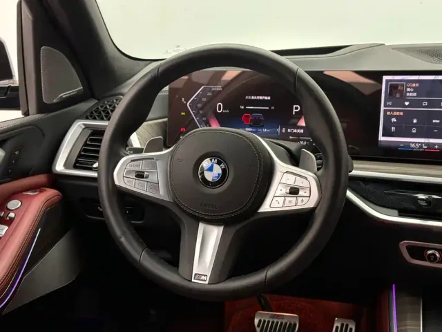 BMW X5 — Фото автомобиля 12