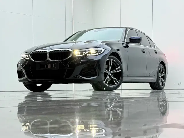 BMW 3 Series — Фото автомобиля 2