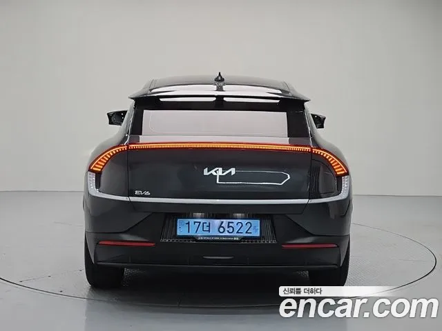 Kia EV6 — Фото автомобиля 3