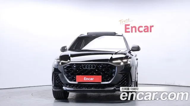 Audi RSQ8 — Фото автомобиля 3