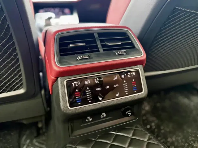 Audi A7L — Фото автомобиля 19