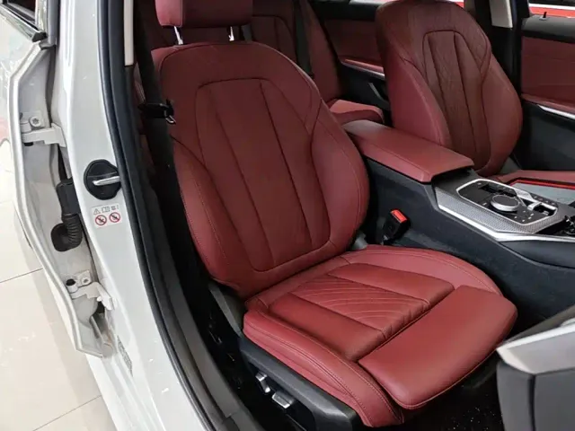 BMW 3 Series — Фото автомобиля 24