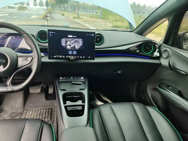 BYD Dolphin 2025 Smart Drive Edition 410km Fashion Version — Фото автомобиля 12