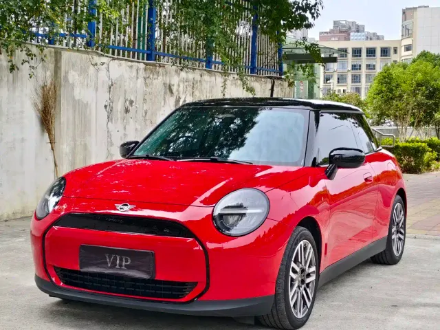 Фотография автомобиля — MINI Cooper