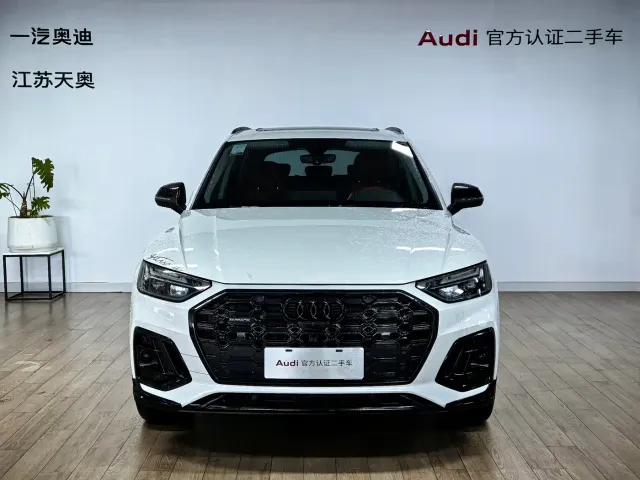Audi Q5L — Фото автомобиля 2