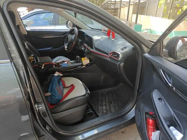 Changan Oushang X5 — Фото автомобиля 16