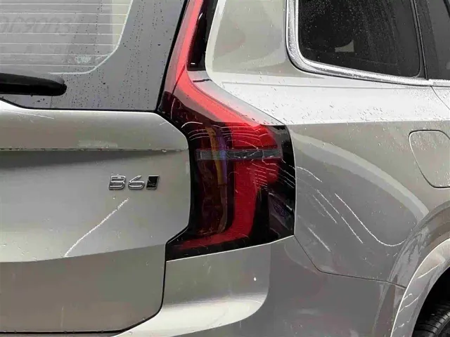 Volvo XC90 — Фото автомобиля 16