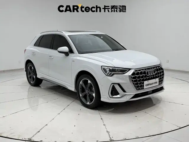 Audi Q3 — Фото автомобиля 2