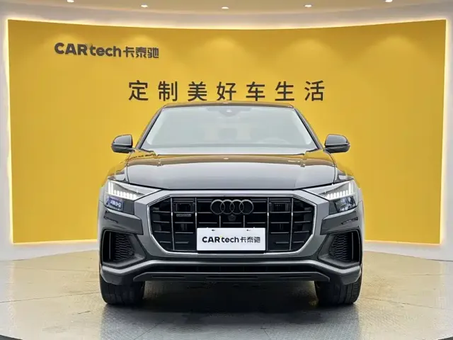 Audi Q8 — Фото автомобиля 3