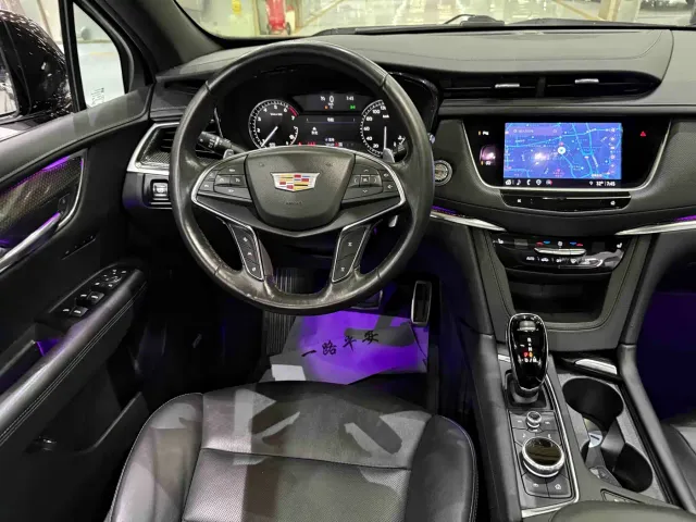 Cadillac XT5 — Фото автомобиля 12