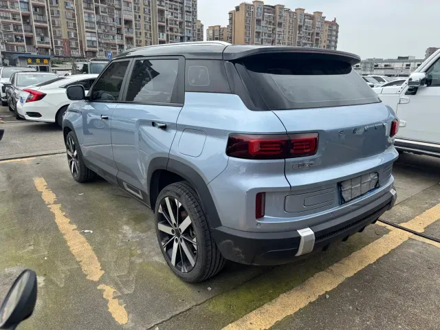 Geely Geely ICON 2023 Model 1.5TD Chocolate Deluxe Edition — Фото автомобиля 15