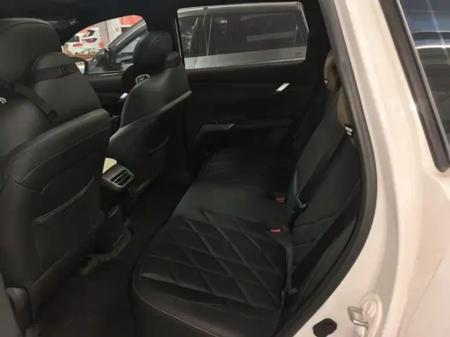 Changan CS75 Plus — Фото автомобиля 16