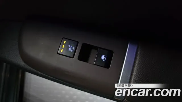 Hyundai Grandeur GN7 — Фото автомобиля 23