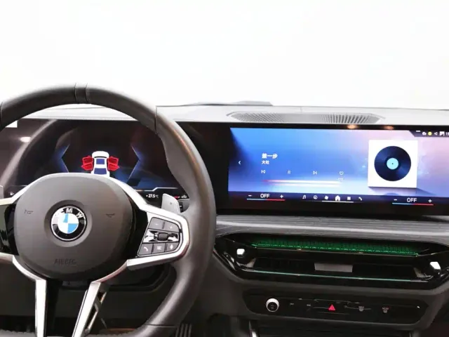 BMW 3 Series — Фото автомобиля 18