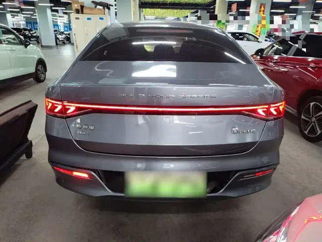 BYD Qin PLUS — Фото автомобиля 5