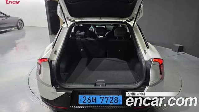 Kia EV6 — Фото автомобиля 17