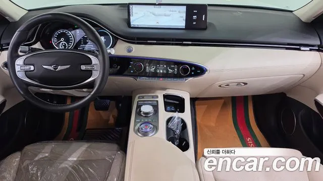 Genesis GV70 — Фото автомобиля 10