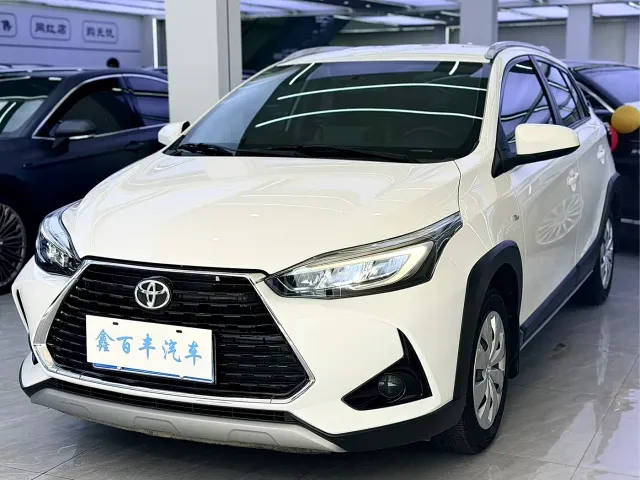 Фотография автомобиля — Toyota YARiS L Zhi Xuan