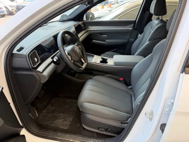 BYD Song Pro — Фото автомобиля 4