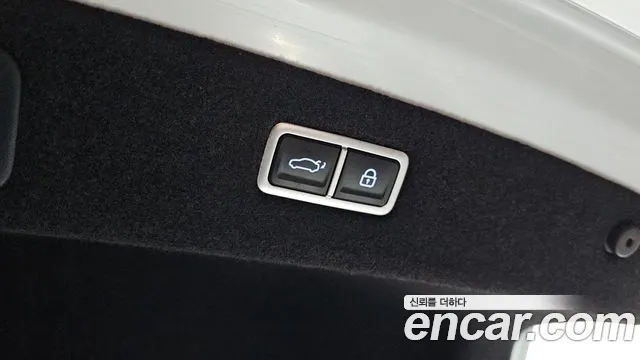 Genesis G90 — Фото автомобиля 19