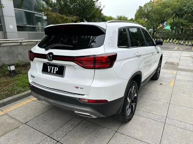 Changan CS75 — Фото автомобиля 14