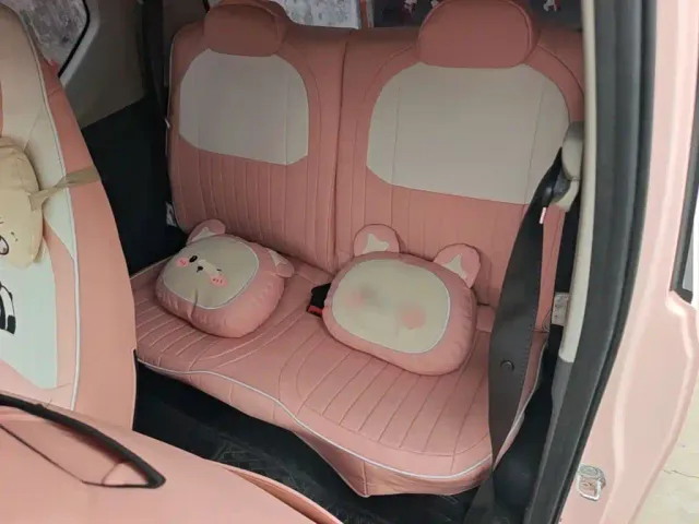 Wuling Hongguang Mini EV — Фото автомобиля 16