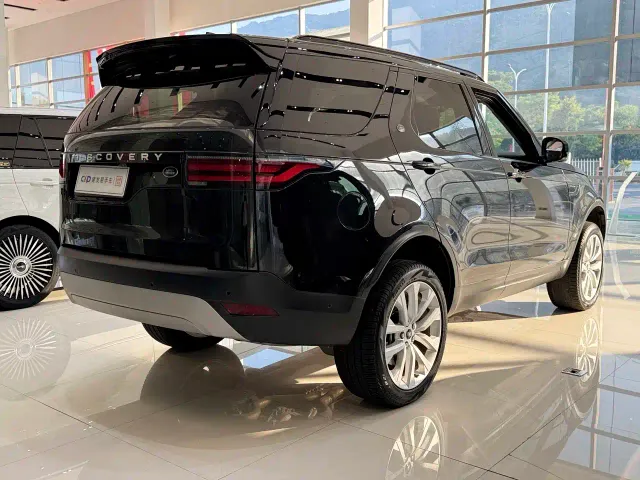 Land Rover Discovery — Фото автомобиля 4