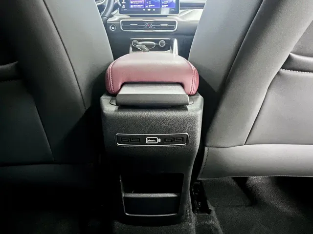 Geely Binyue — Фото автомобиля 24