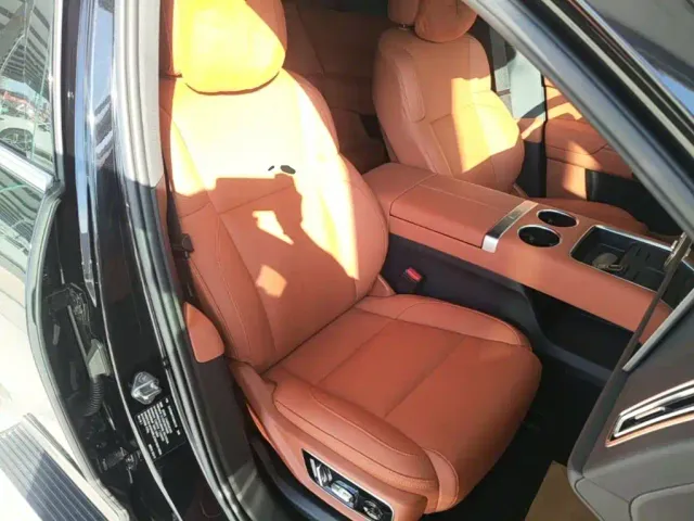 Li Auto L7 — Фото автомобиля 24