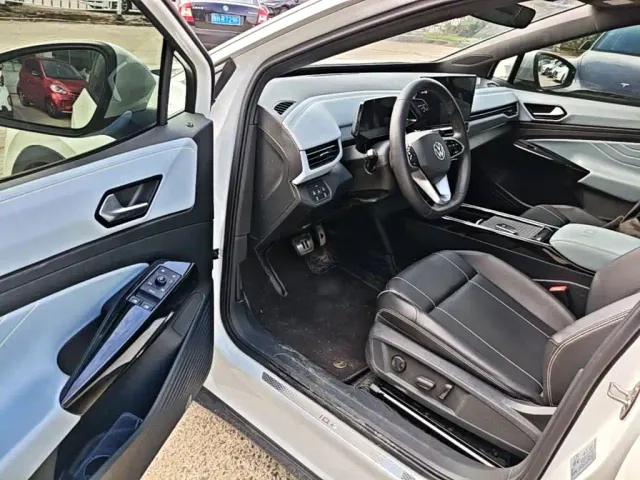 Volkswagen ID.4 X — Фото автомобиля 15