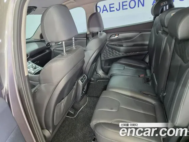 Hyundai Santa Fe Santa Fe (New) — Фото автомобиля 10