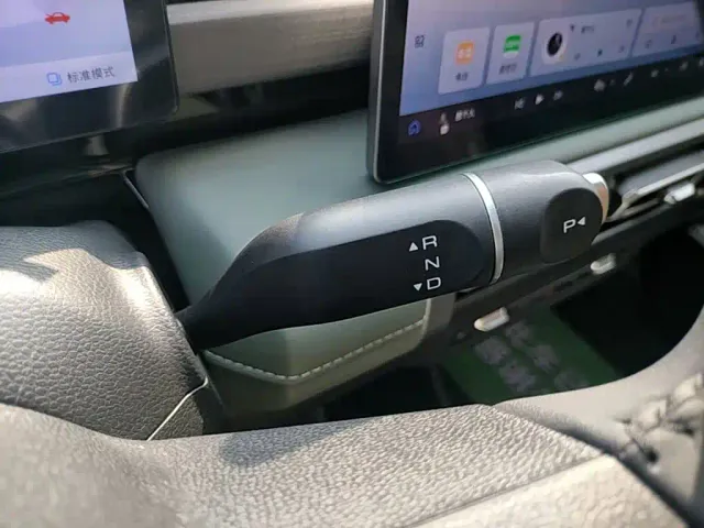 Baojun Yep Plus — Фото автомобиля 13