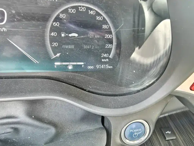 Toyota Sienna — Фото автомобиля 7