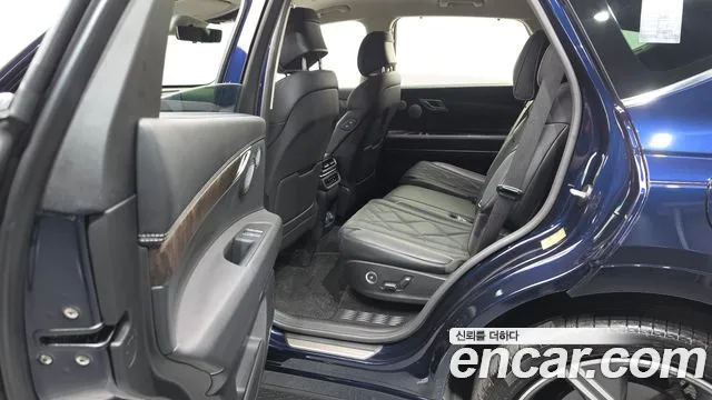 Genesis GV80 — Фото автомобиля 16