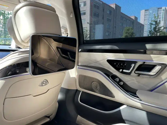 Mercedes-Benz Maybach S-Class — Фото автомобиля 16