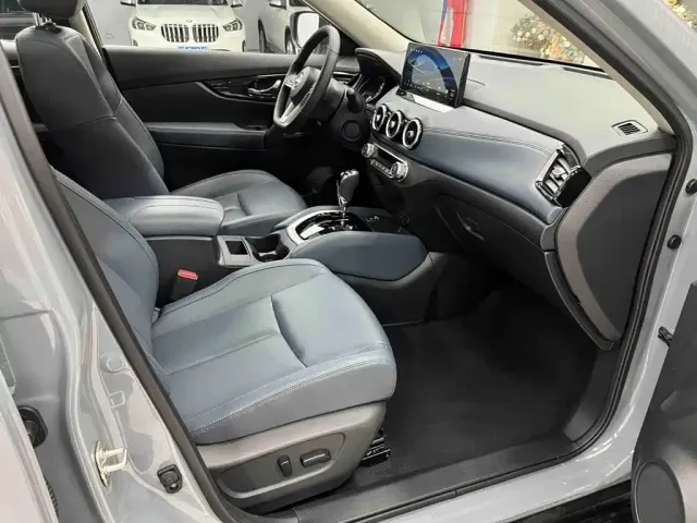 Nissan X-Trail — Фото автомобиля 17