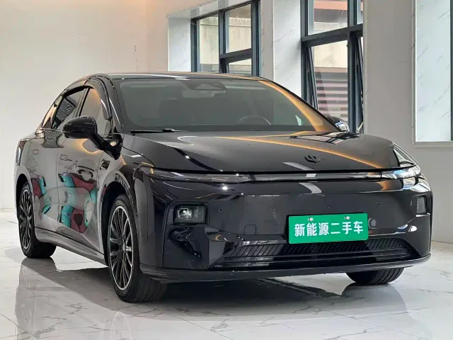 Leapmotor B01 — Фото автомобиля 3