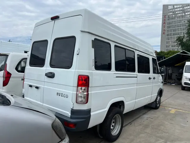 Iveco Daily — Фото автомобиля 8