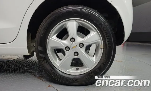 Chevrolet Spark — Фото автомобиля 6
