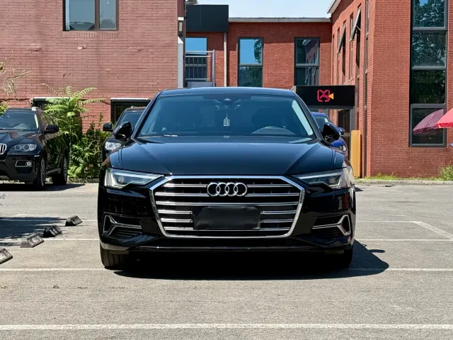 Audi A6L — Фото автомобиля 2