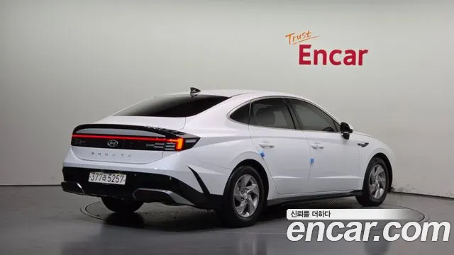 Hyundai Sonata — Фото автомобиля 2