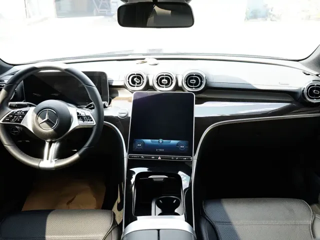 Mercedes-Benz C-Class — Фото автомобиля 5